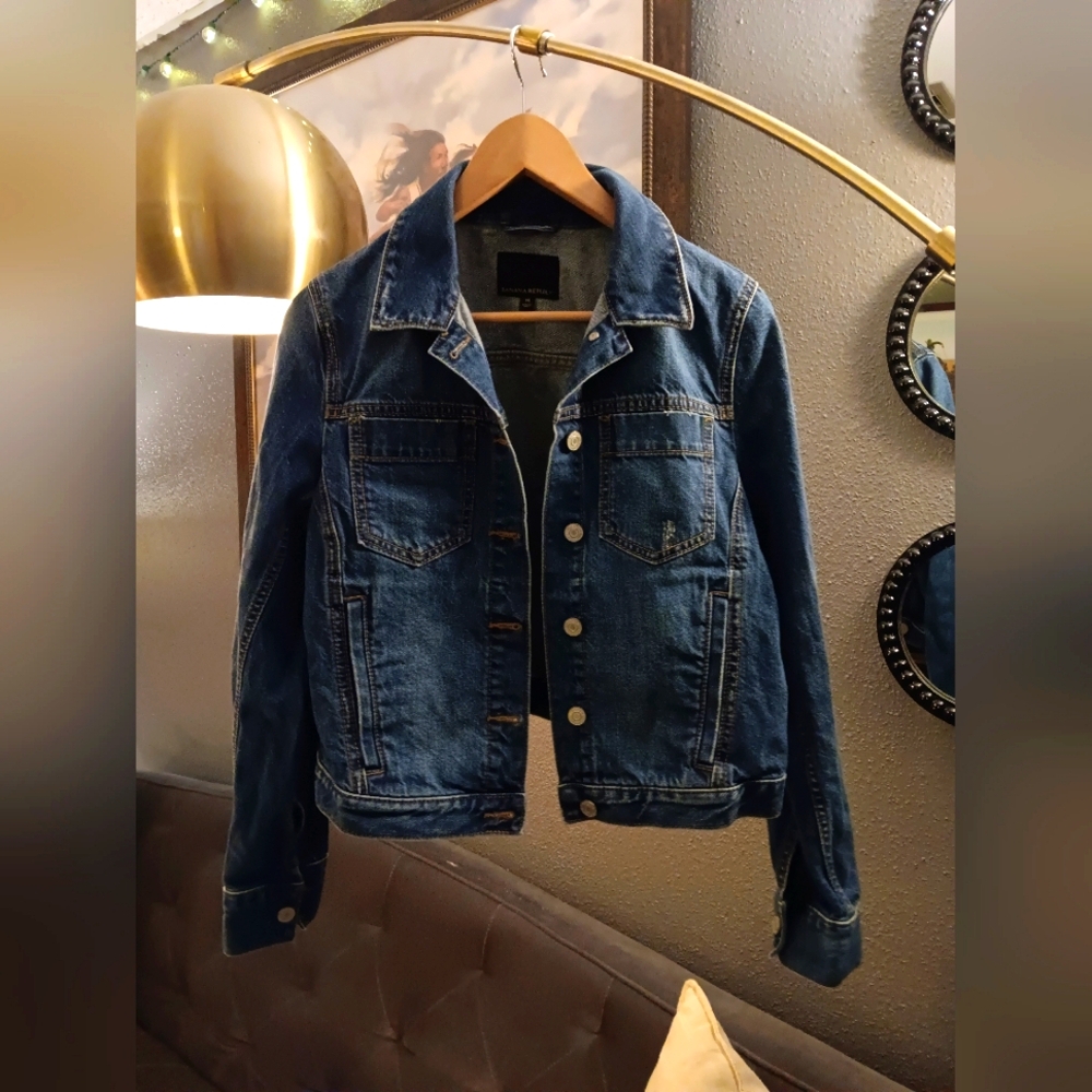 Banana Republic | NWOT | M Denim Jean Jacket w/ Vintage Brown Stitching